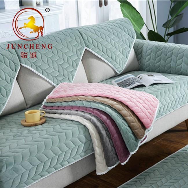 Anti Slip Sofa Cover (1)